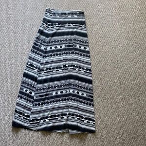 Black and white maxi skirt